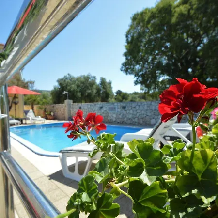 Friedrich-3 By Interhome