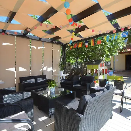 Friedrich-3 By Interhome