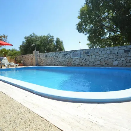 Friedrich-3 By Interhome * Tribalj