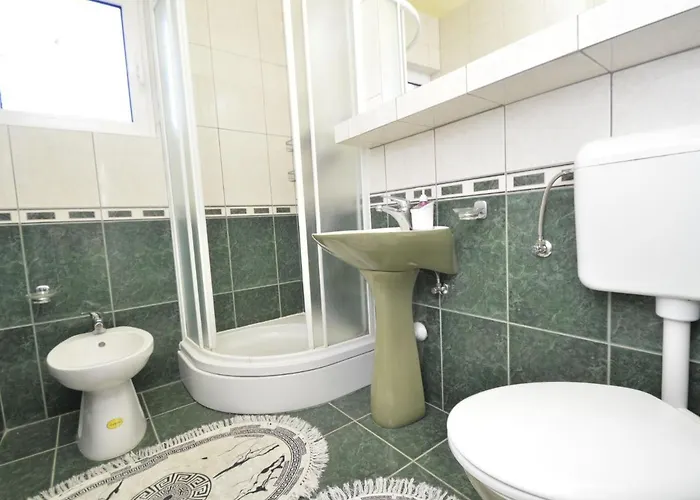 Friedrich-3 By Interhome